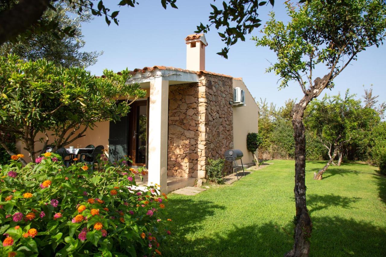 Residence Il Melograno San Teodoro  Buitenkant foto