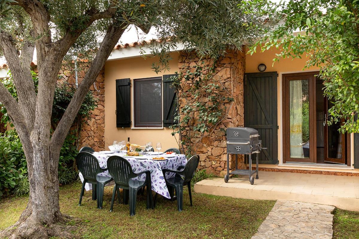 Residence Il Melograno San Teodoro  Buitenkant foto