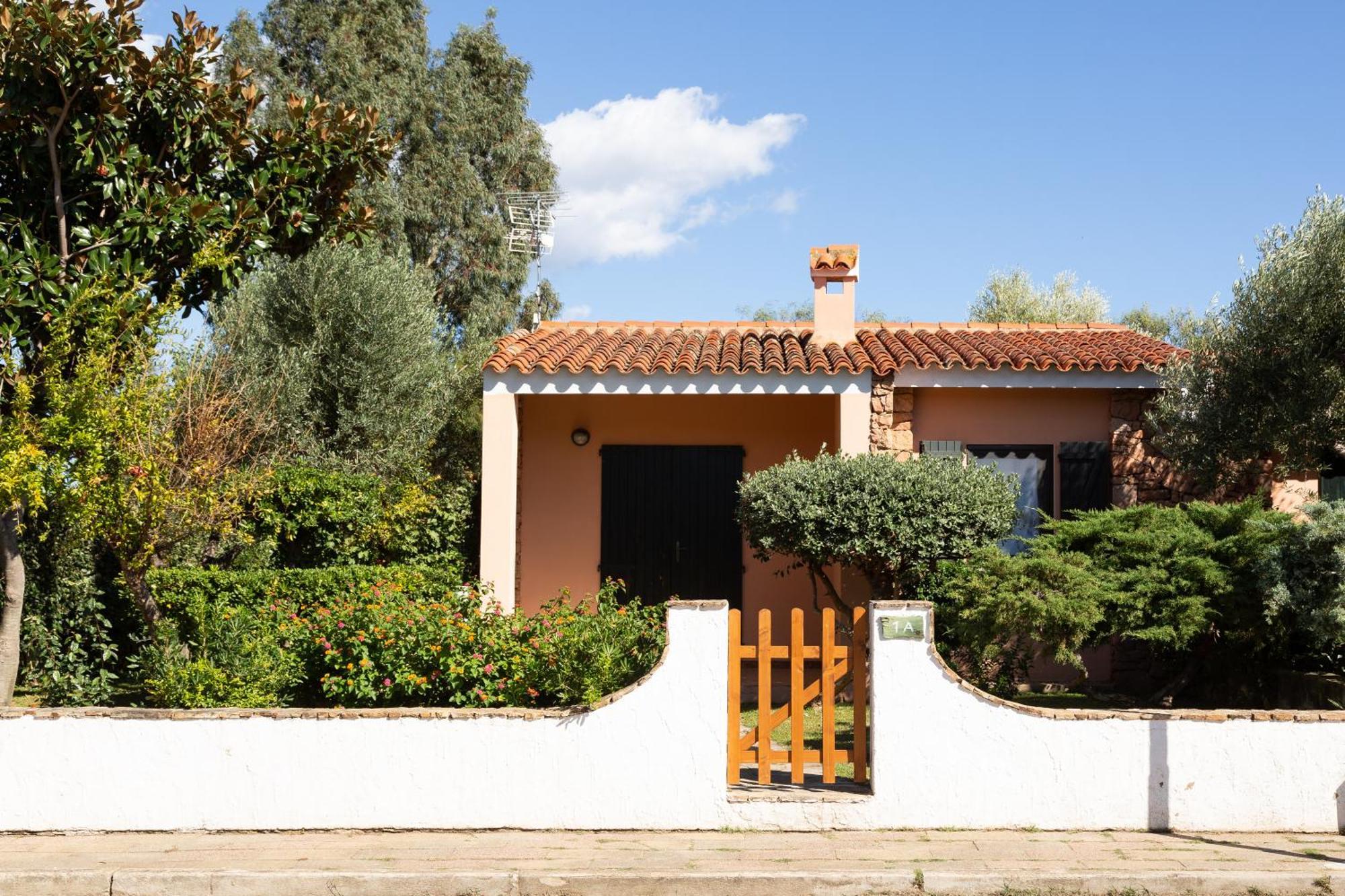 Residence Il Melograno San Teodoro  Buitenkant foto