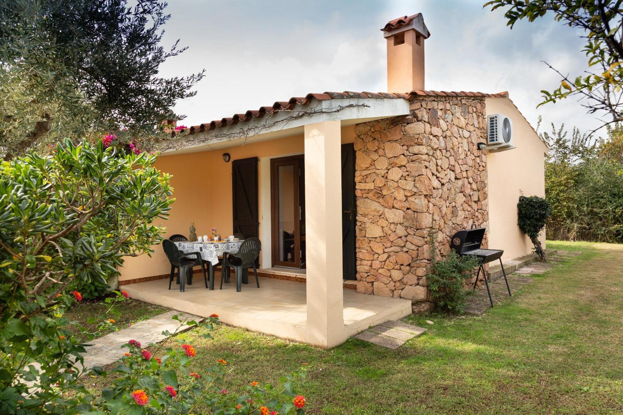 Residence Il Melograno San Teodoro  Buitenkant foto