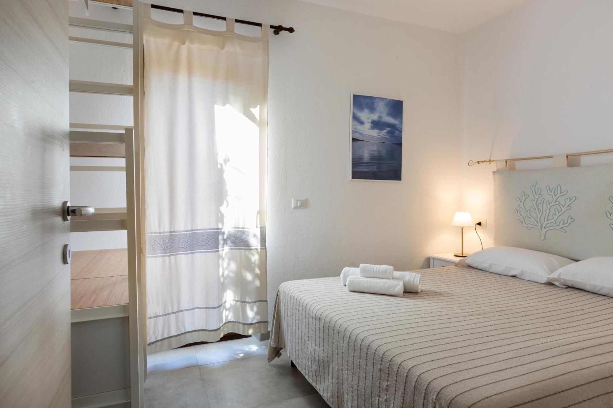 Residence Il Melograno San Teodoro  Buitenkant foto