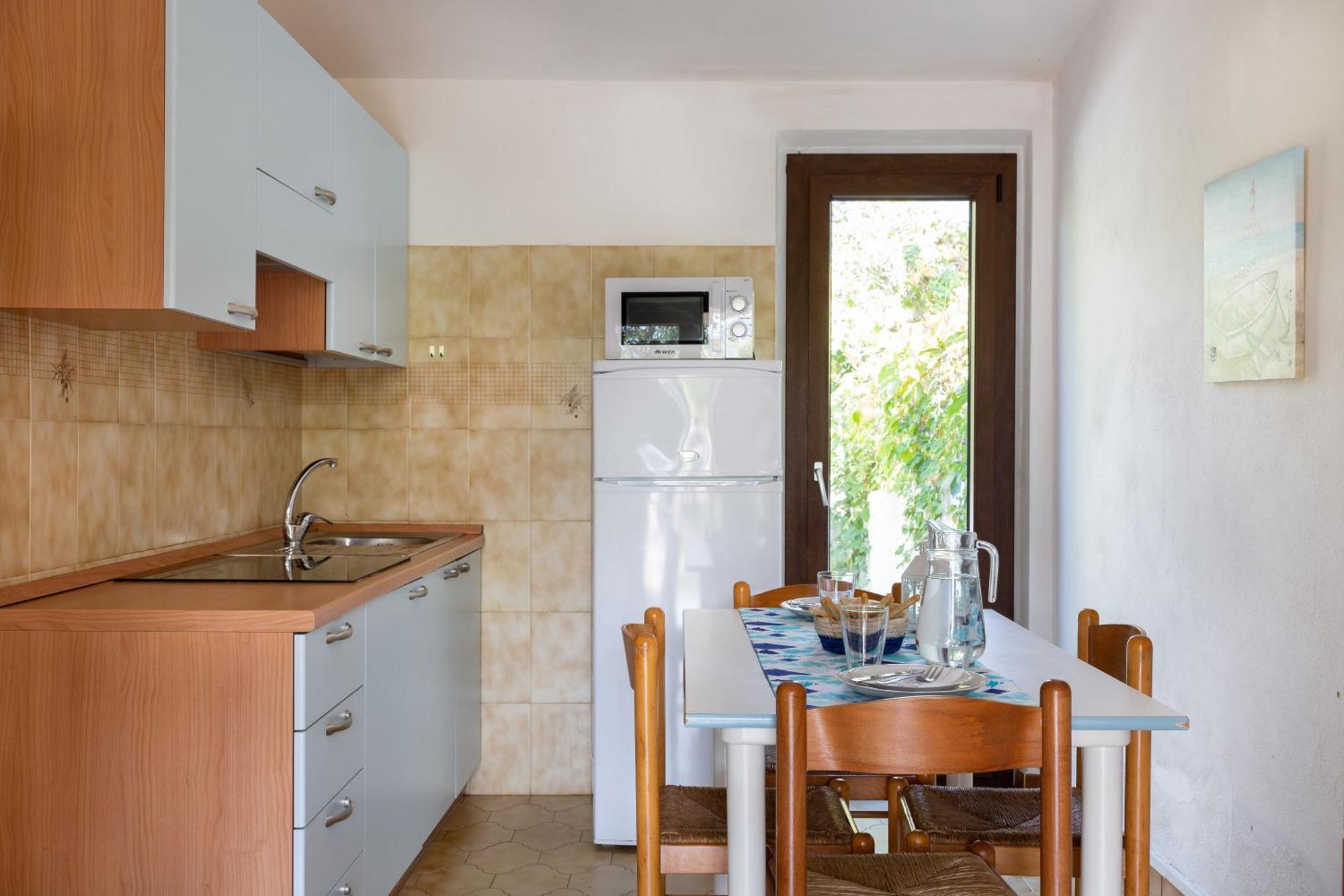 Residence Il Melograno San Teodoro  Buitenkant foto