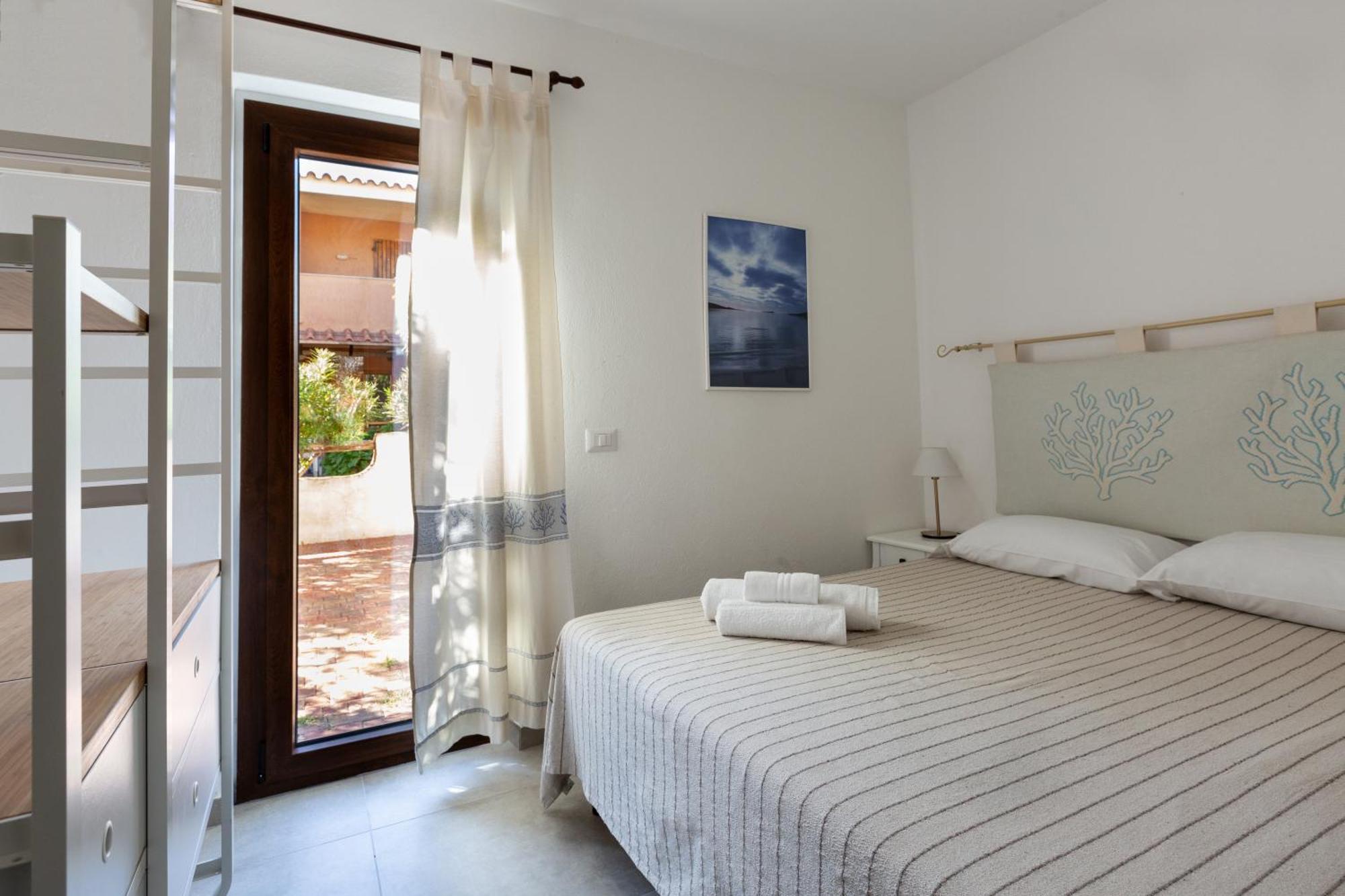 Residence Il Melograno San Teodoro  Buitenkant foto